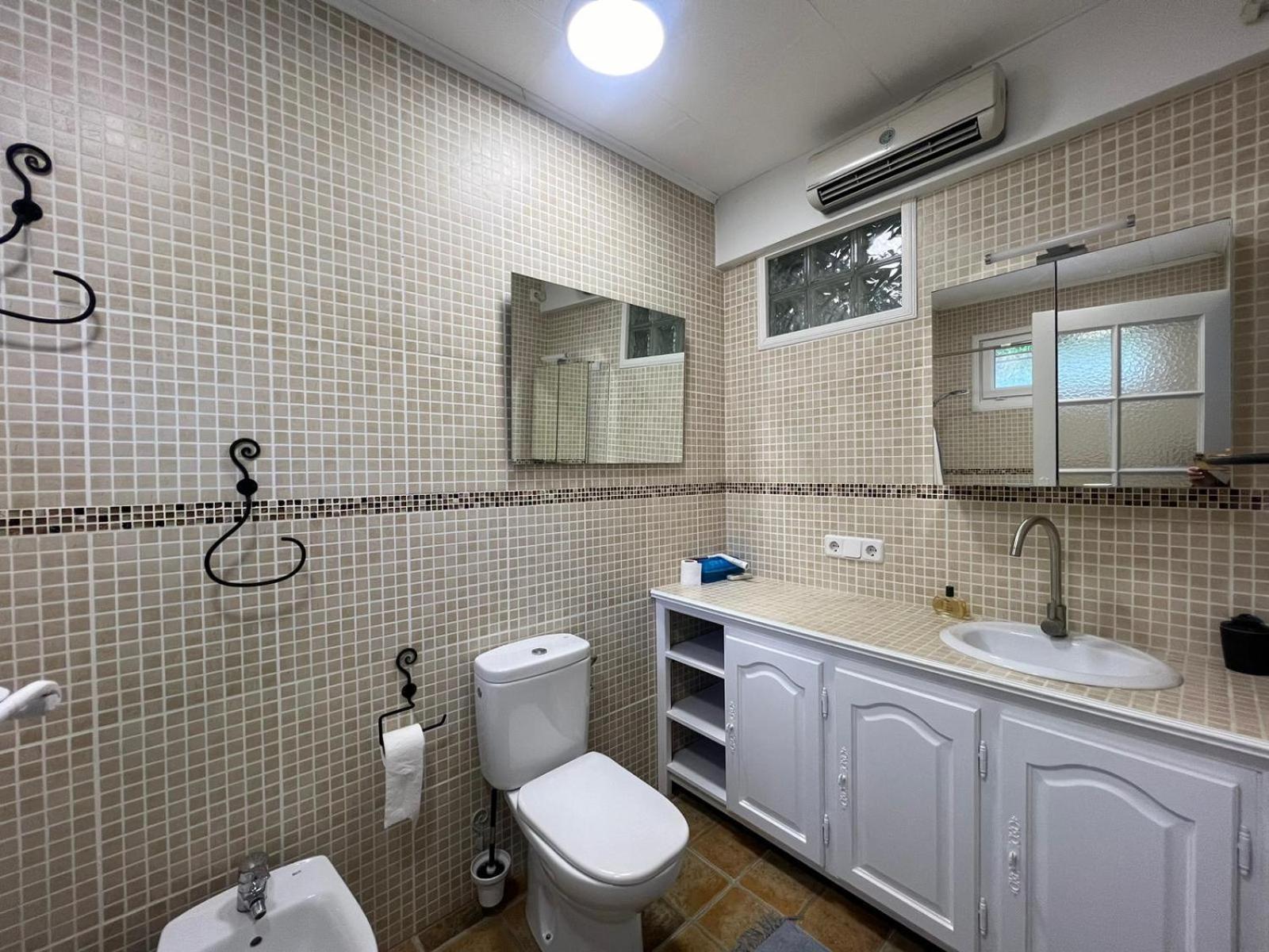 톨로엘라데몽트그리 Alemanya 26 With Private Pool 빌라 외부 사진